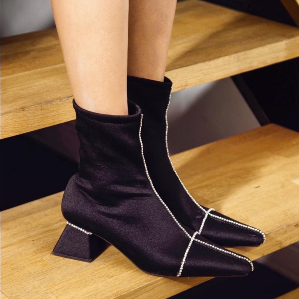 Zarqua black boots